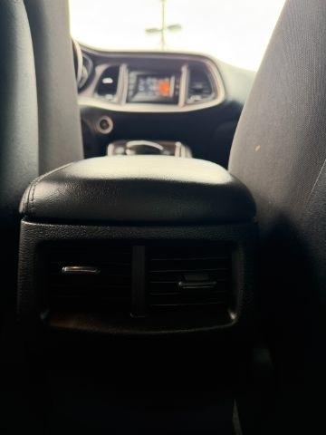 Dodge Challenger SXT 2015