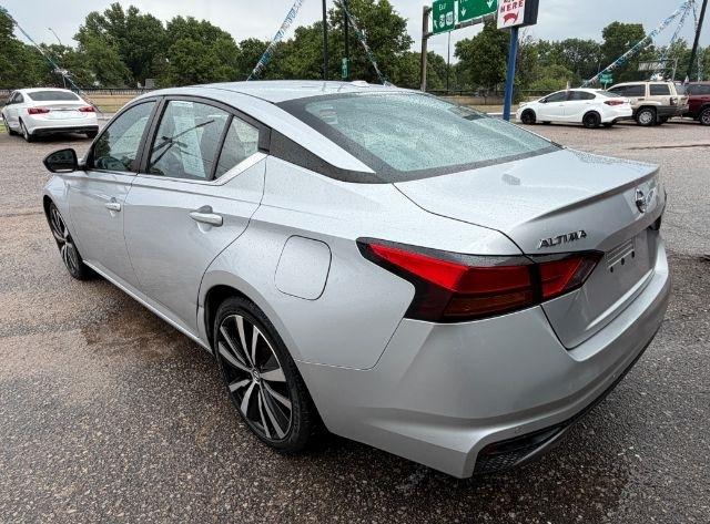 Nissan Altima 2.5 SR 2021