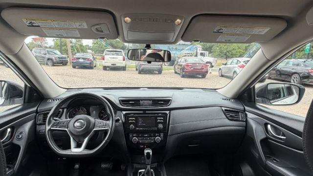 Nissan Rogue SV 2WD 2017