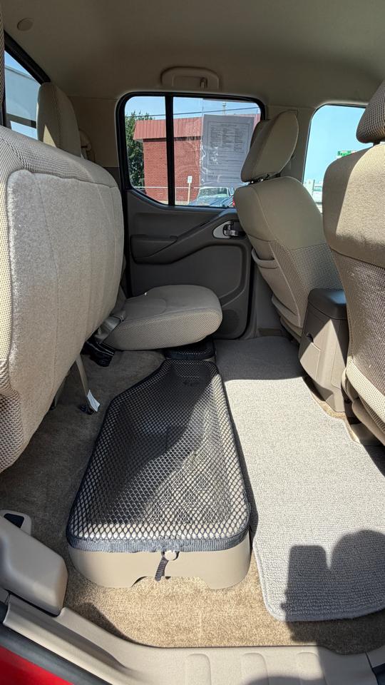 Nissan Frontier SL Crew Cab 4WD 2017