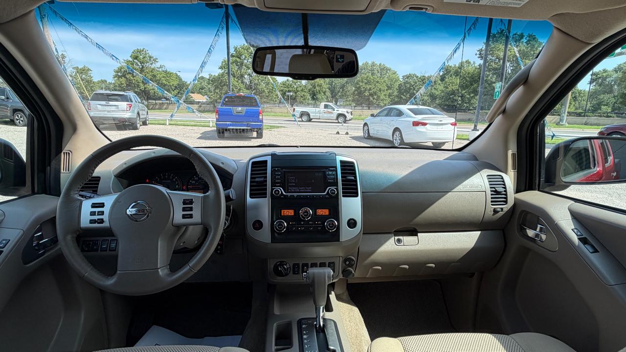 Nissan Frontier SL Crew Cab 4WD 2017