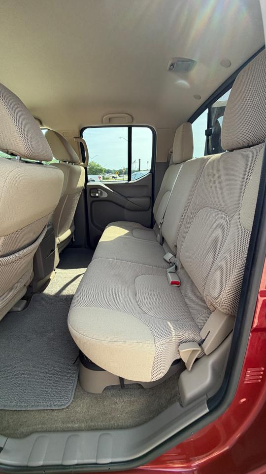 Nissan Frontier SL Crew Cab 4WD 2017