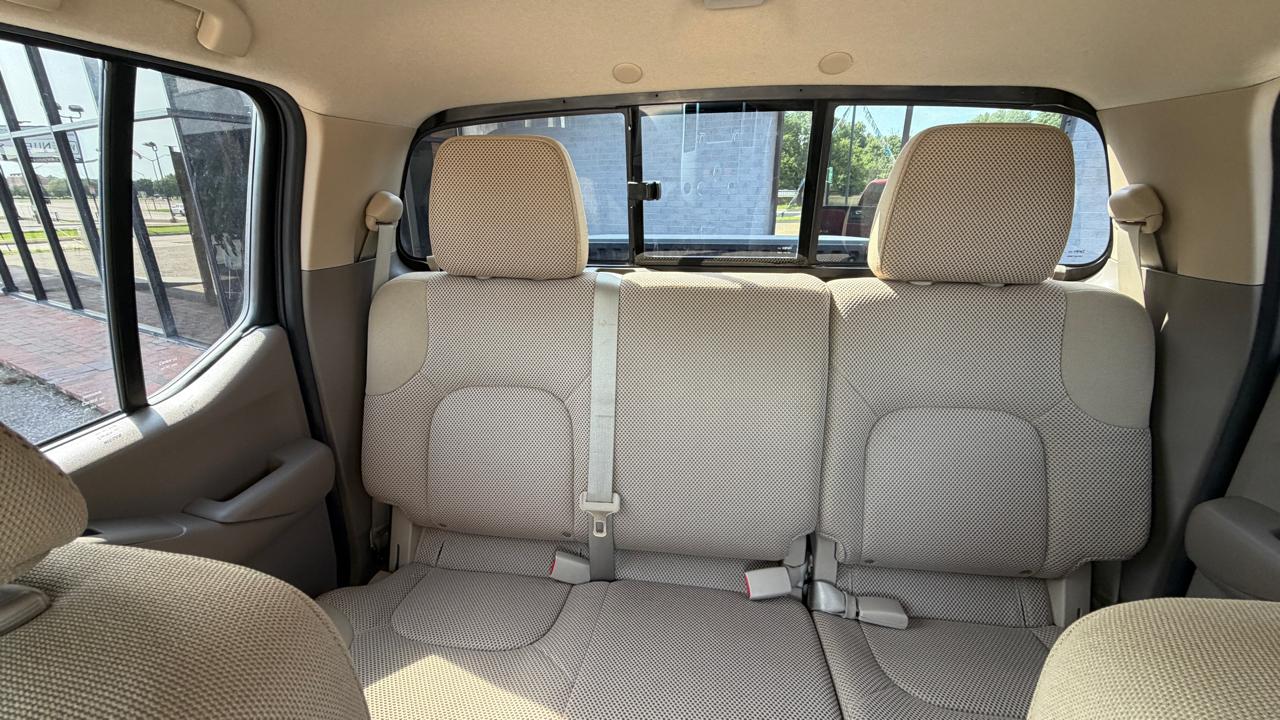 Nissan Frontier SL Crew Cab 4WD 2017