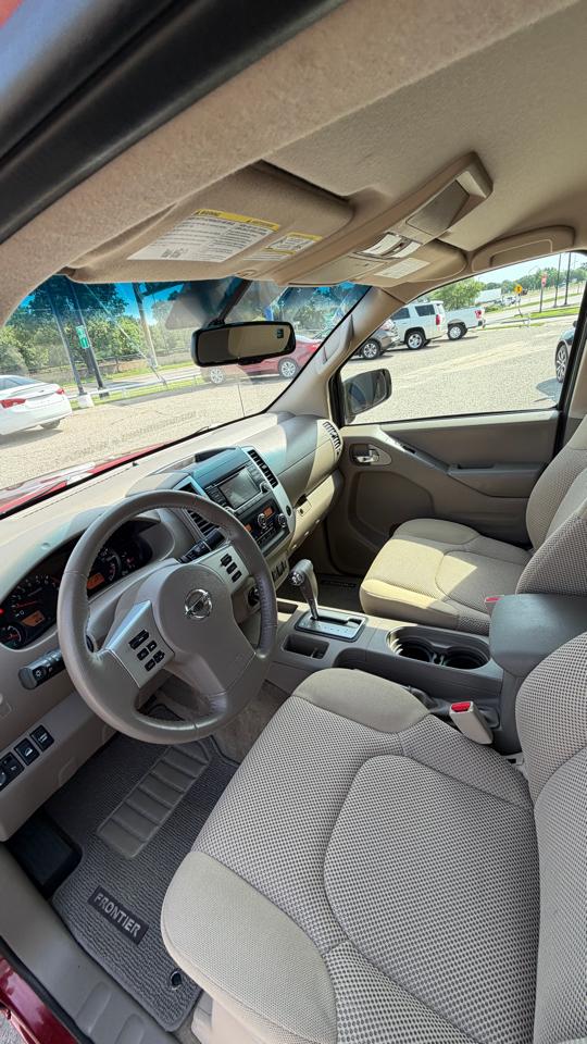 Nissan Frontier SL Crew Cab 4WD 2017