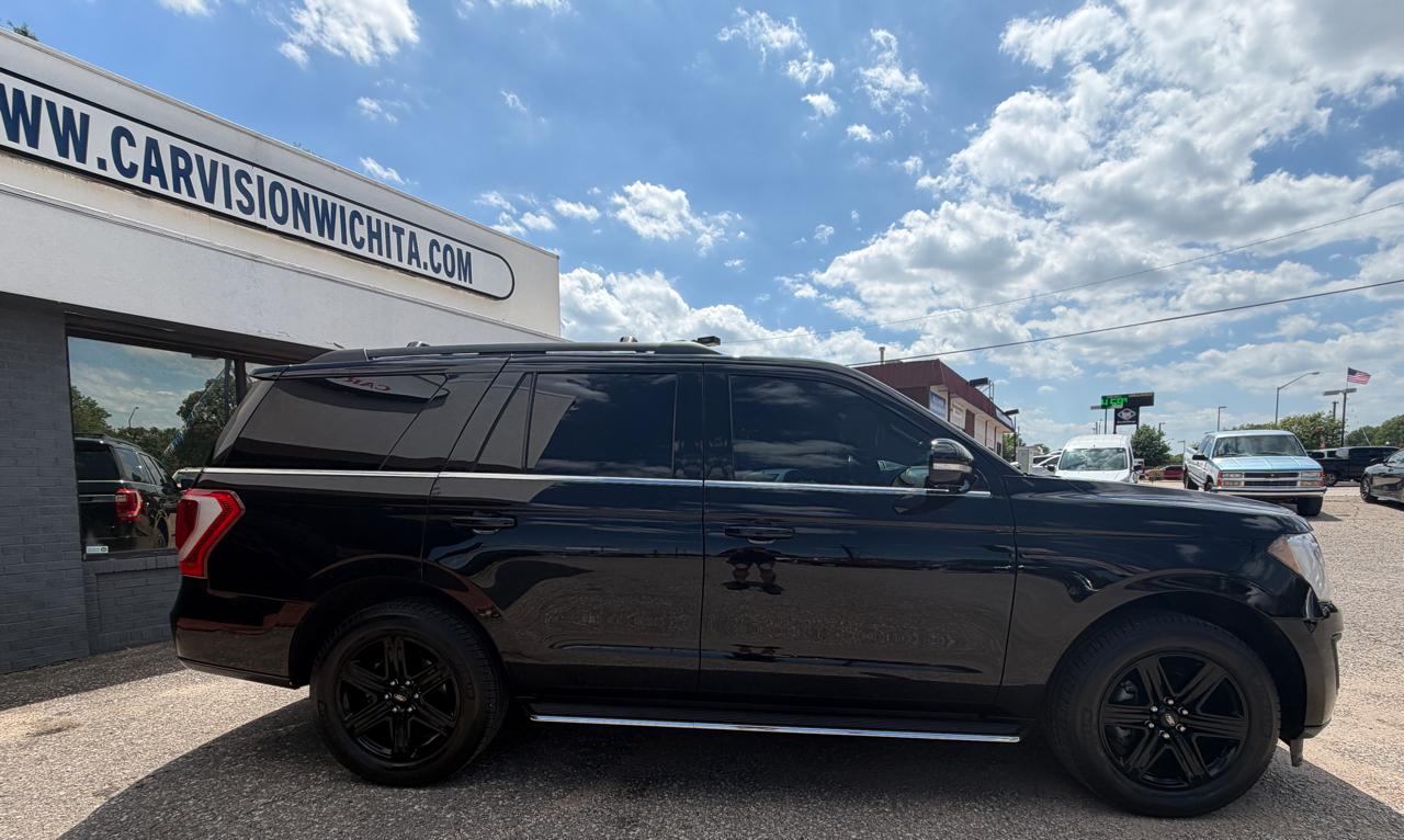 Ford Expedition XLT 2020