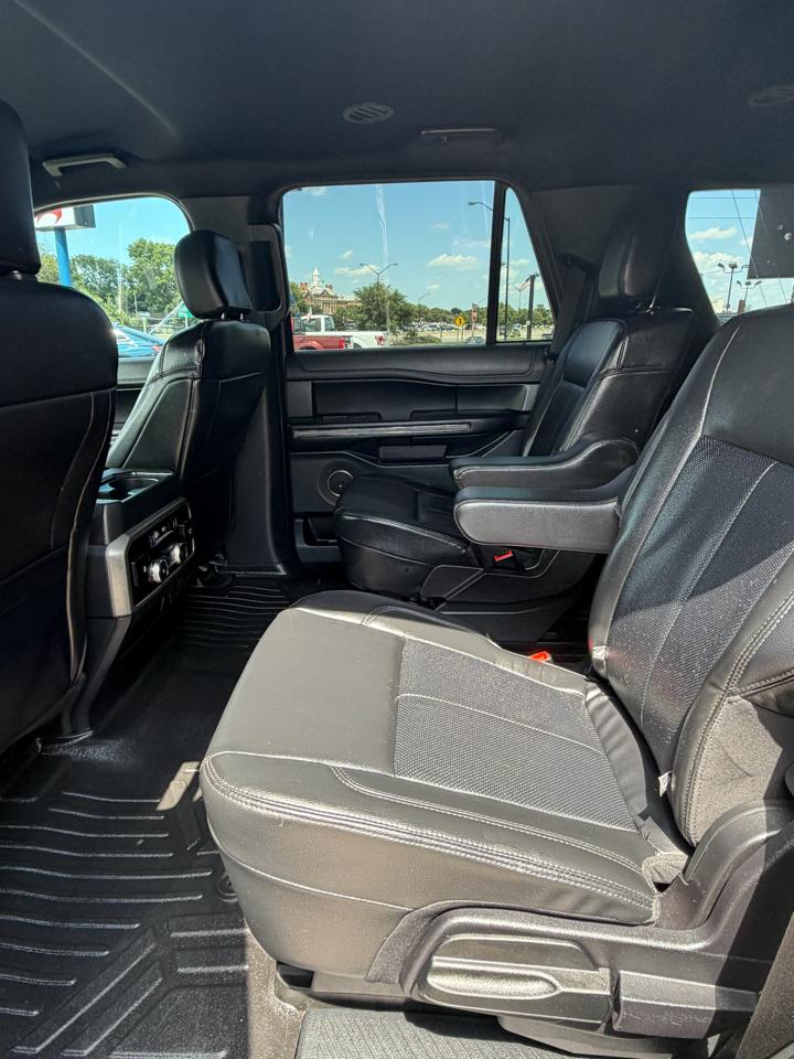 Ford Expedition XLT 2020