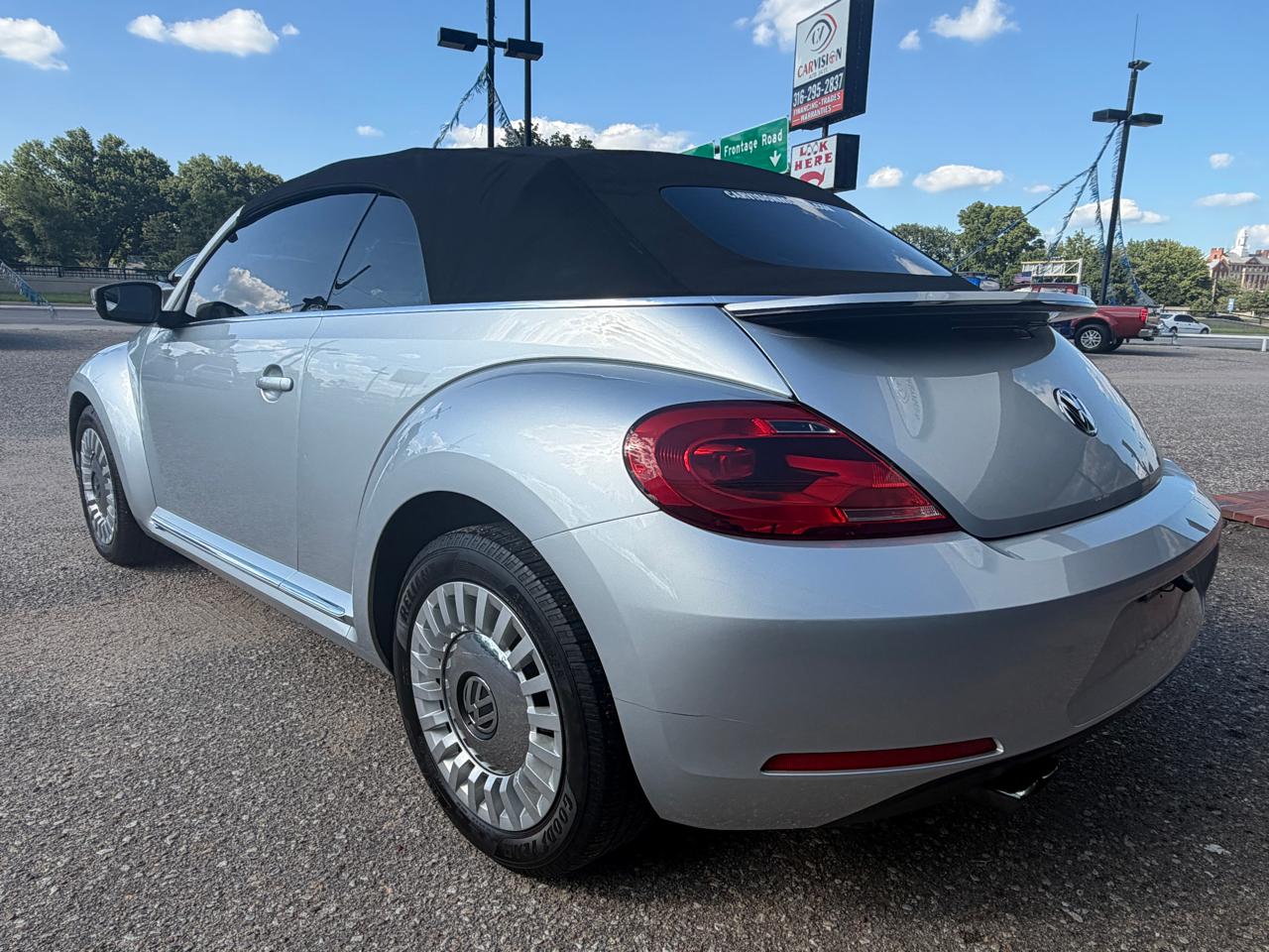 Volkswagen Beetle 1.8T 2014