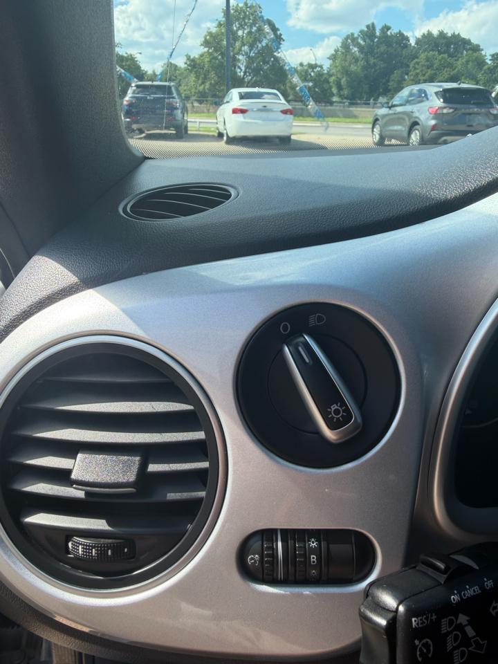 Volkswagen Beetle 1.8T 2014