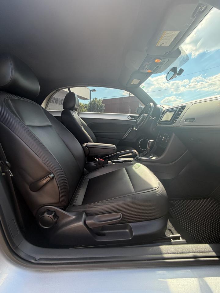 Volkswagen Beetle 1.8T 2014