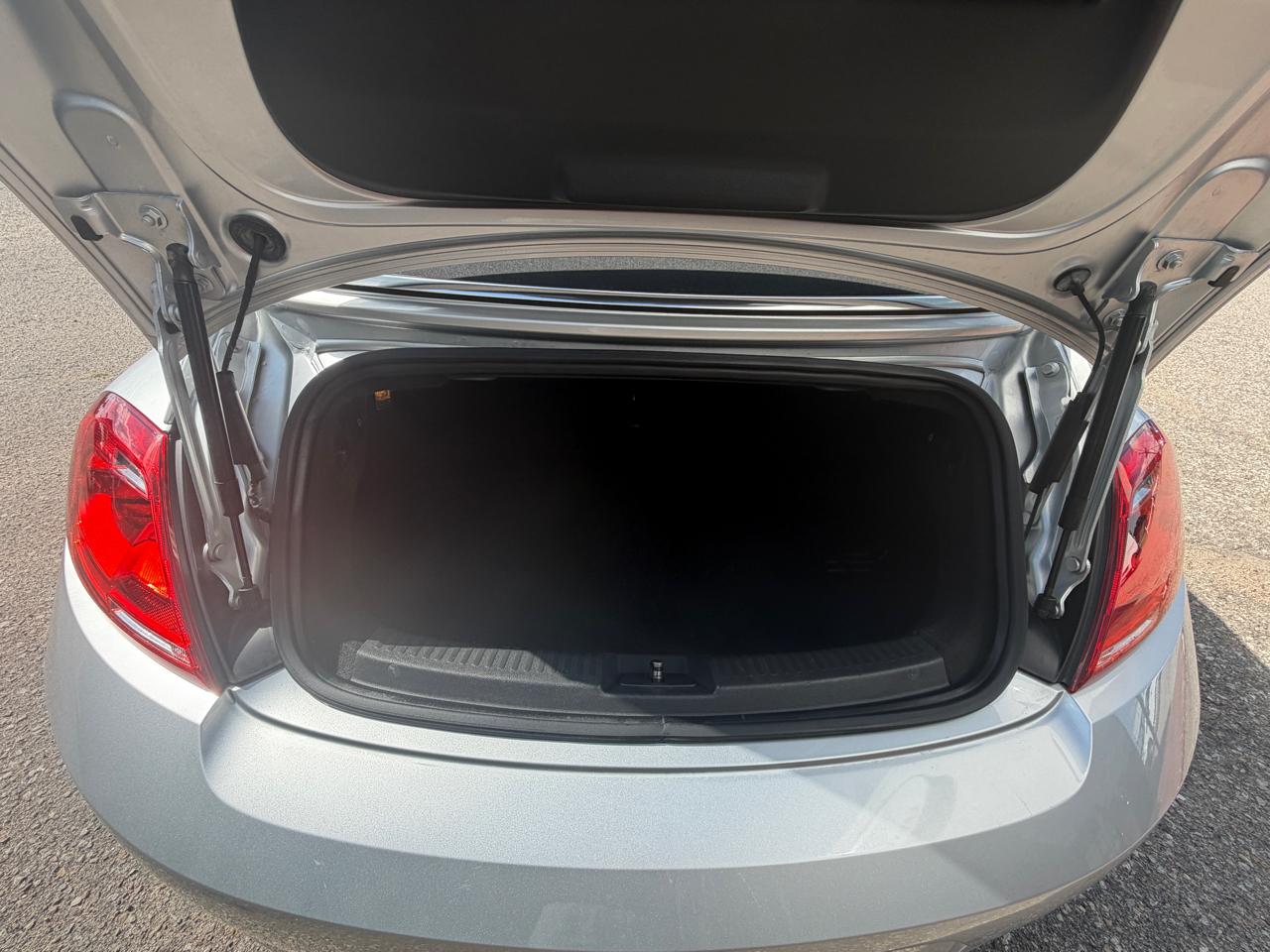 Volkswagen Beetle 1.8T 2014