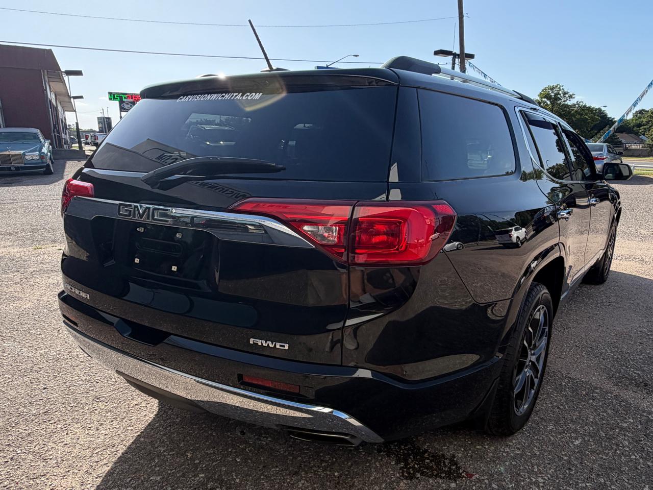 GMC Acadia Denali AWD 2018