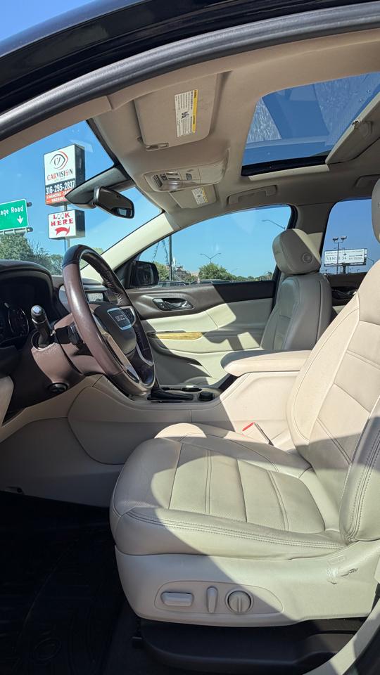 GMC Acadia Denali AWD 2018