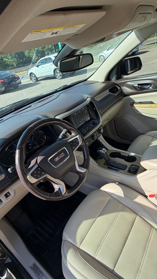GMC Acadia Denali AWD 2018
