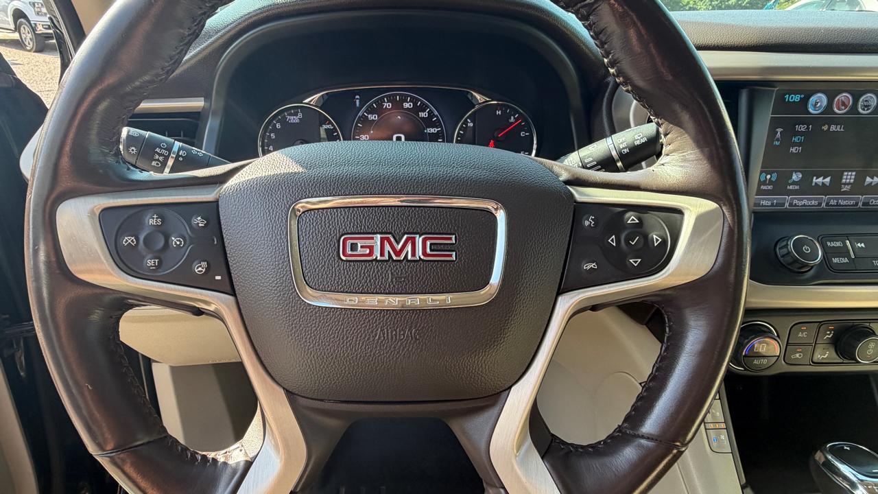GMC Acadia Denali AWD 2018