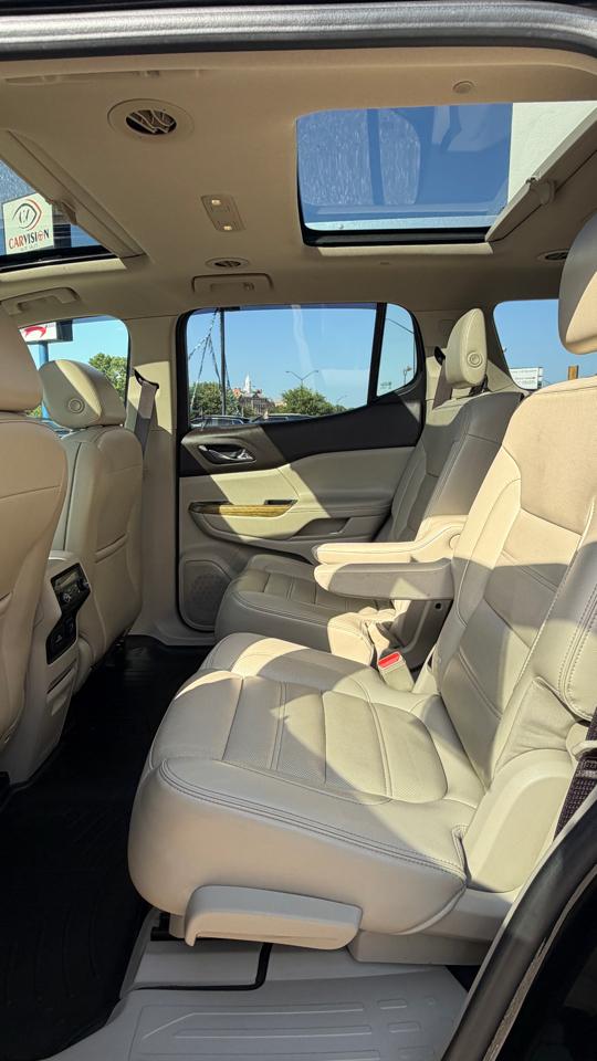GMC Acadia Denali AWD 2018