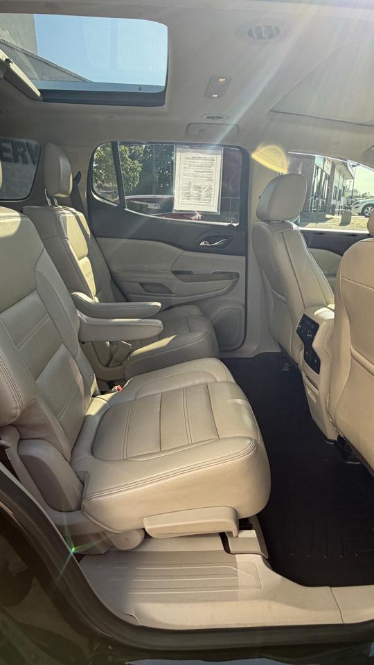 GMC Acadia Denali AWD 2018