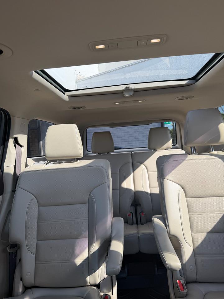 GMC Acadia Denali AWD 2018