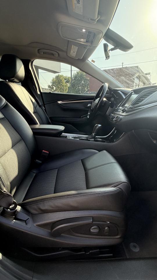 Chevrolet Impala LT 2018