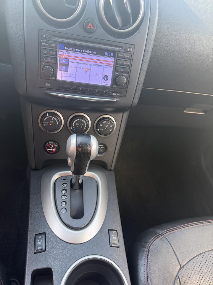 Nissan Rogue SV AWD 2011
