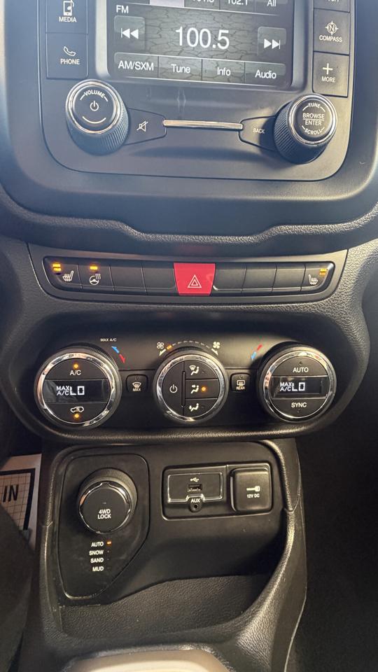 Jeep Renegade Latitude 4WD 2015