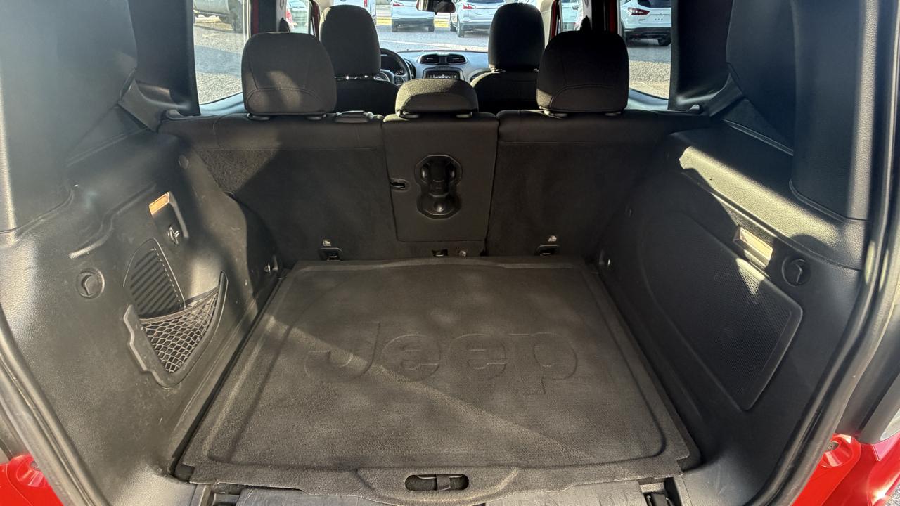 Jeep Renegade Latitude 4WD 2015