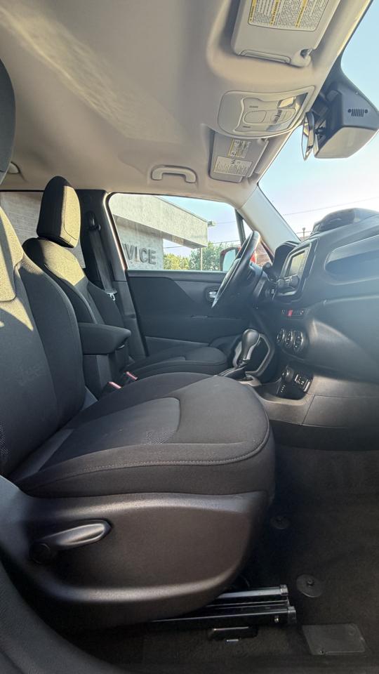 Jeep Renegade Latitude 4WD 2015