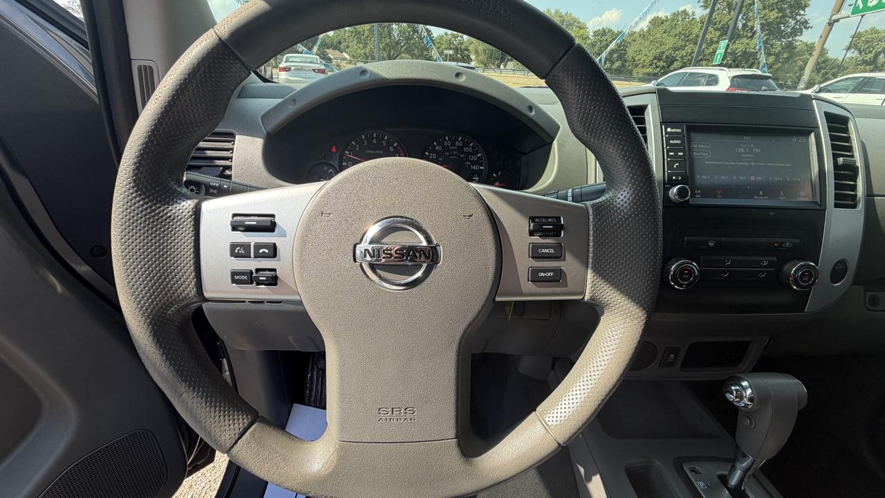Nissan Frontier SV Crew Cab 2WD 2019