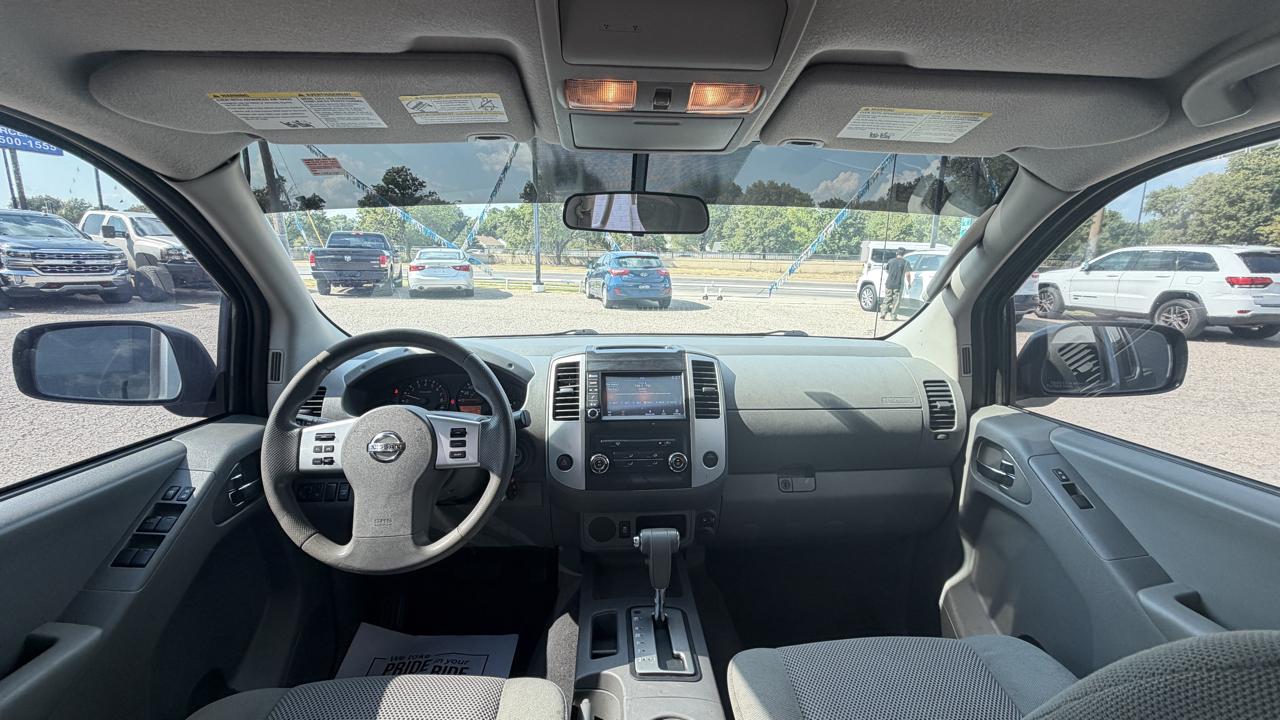 Nissan Frontier SV Crew Cab 2WD 2019