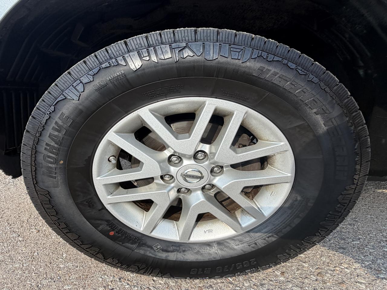 Nissan Frontier SV Crew Cab 2WD 2019