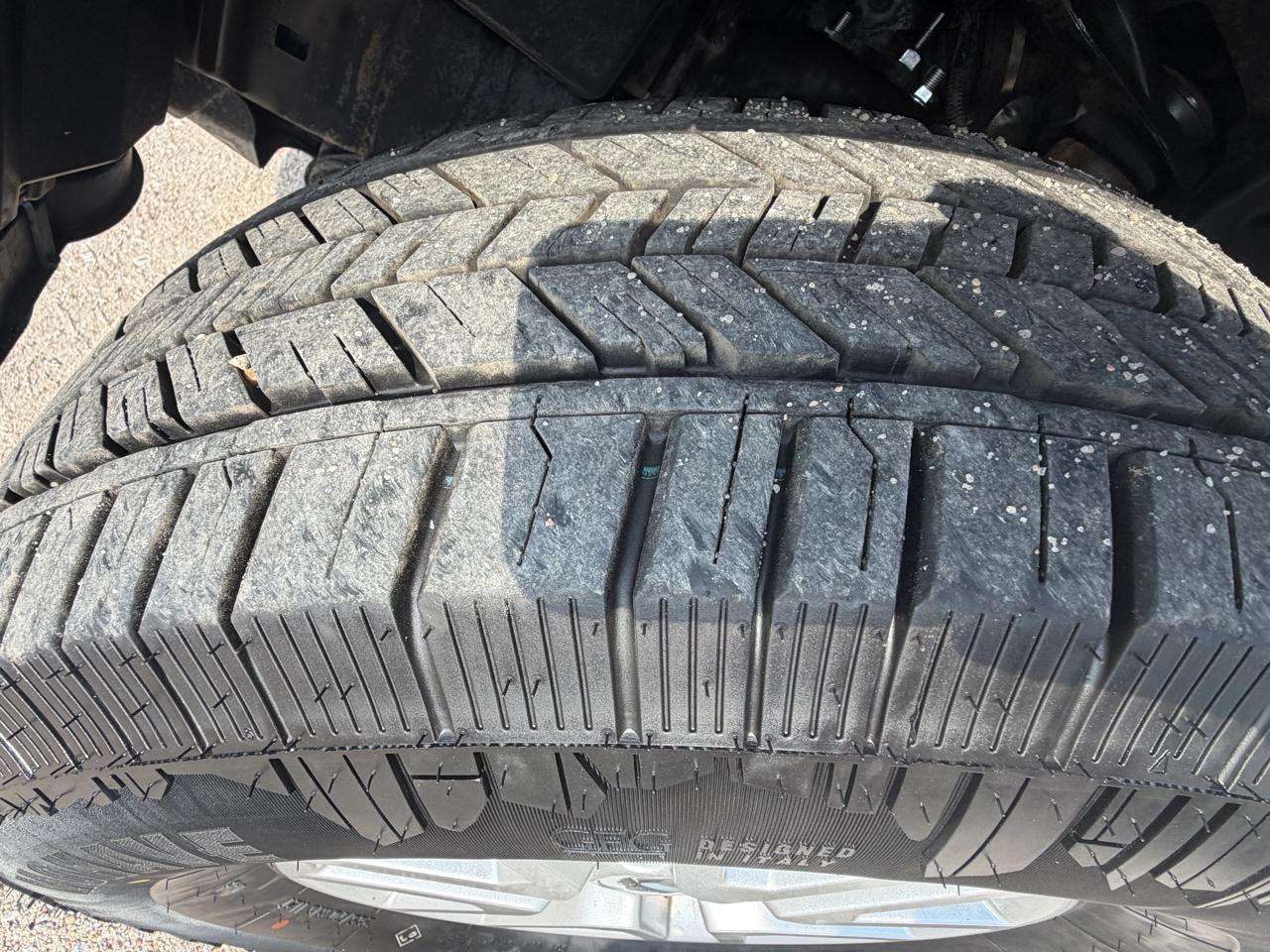 Nissan Frontier SV Crew Cab 2WD 2019