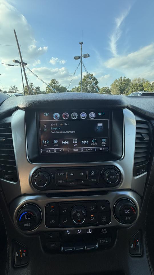 Chevrolet Tahoe LTZ 4D SUV 4WD 2016