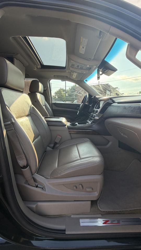 Chevrolet Tahoe LTZ 4D SUV 4WD 2016