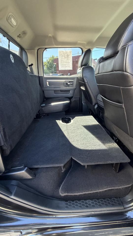 RAM 1500 SLT Crew Cab SWB 2WD 2018