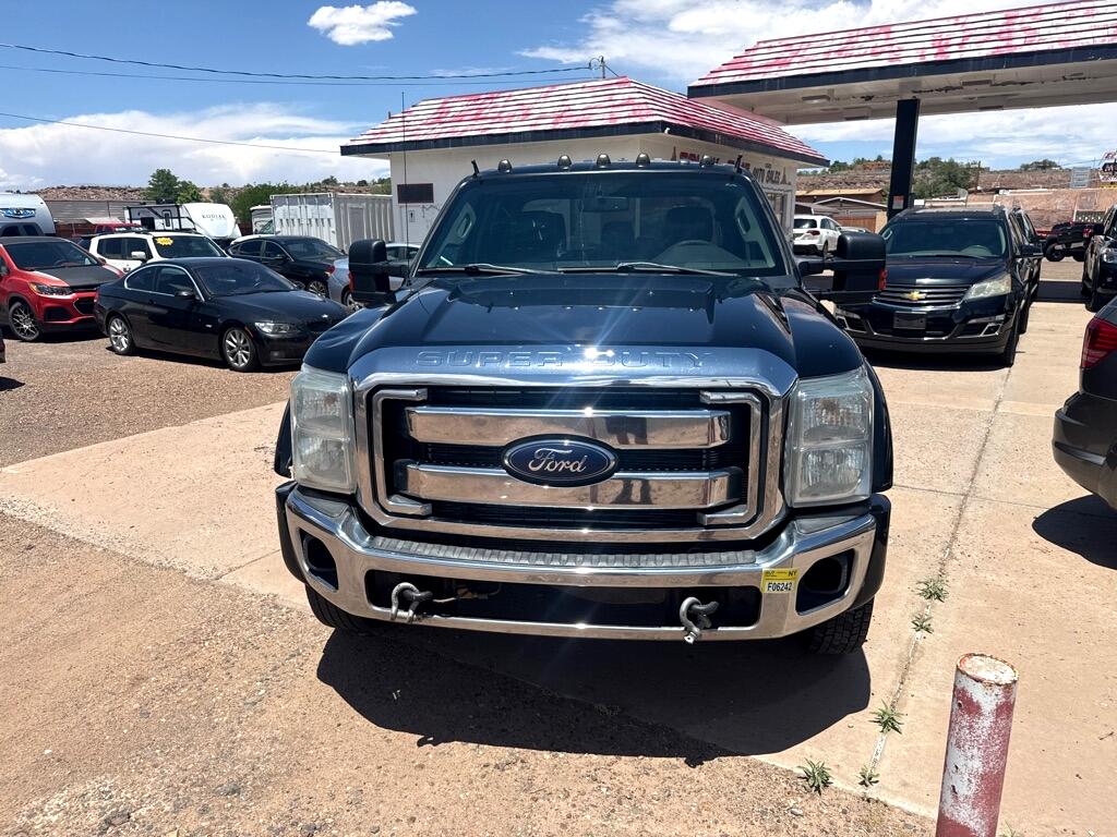 Ford F-450 SD XLT Crew Cab DRW 4WD 2016 Ford F-450 SD XLT Crew Cab DRW 4WD 2016