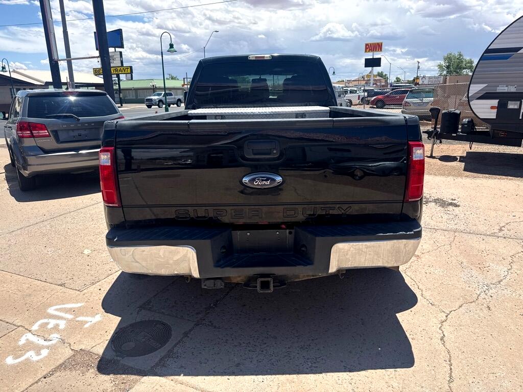 Ford F-450 SD XLT Crew Cab DRW 4WD 2016 Ford F-450 SD XLT Crew Cab DRW 4WD 2016