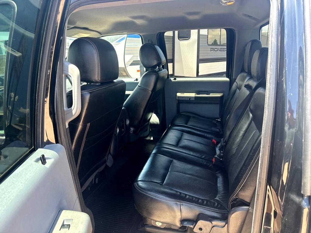 Ford F-450 SD XLT Crew Cab DRW 4WD 2016 Ford F-450 SD XLT Crew Cab DRW 4WD 2016
