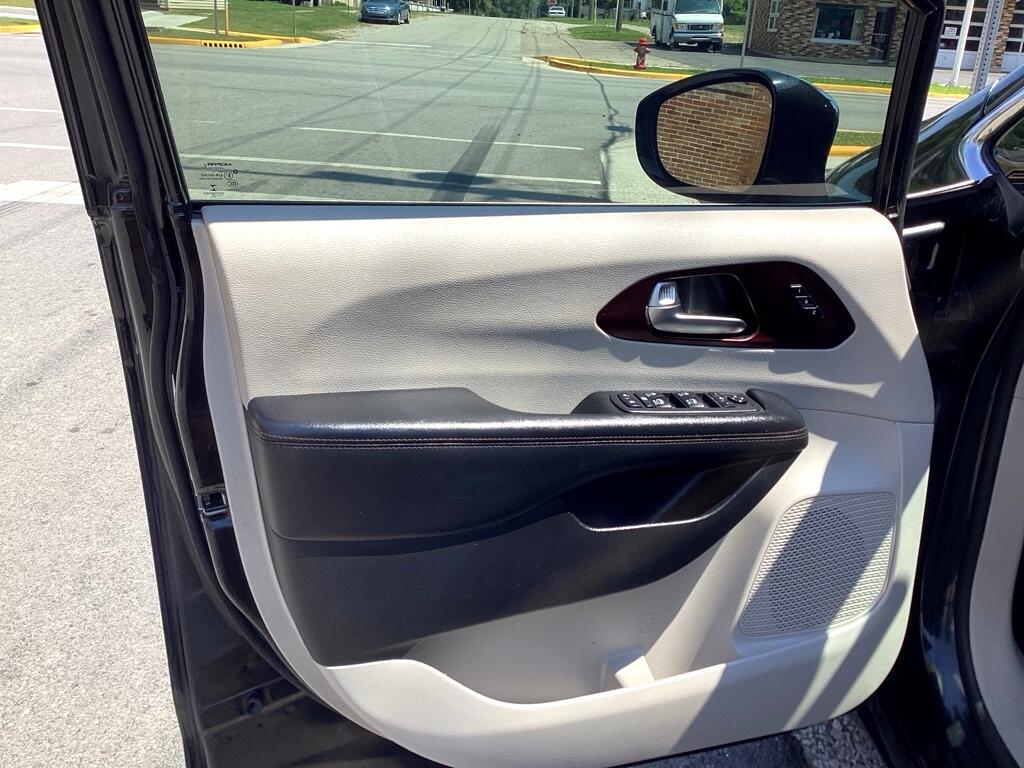 Chrysler Pacifica Limited 2019 Chrysler Pacifica Limited 2019