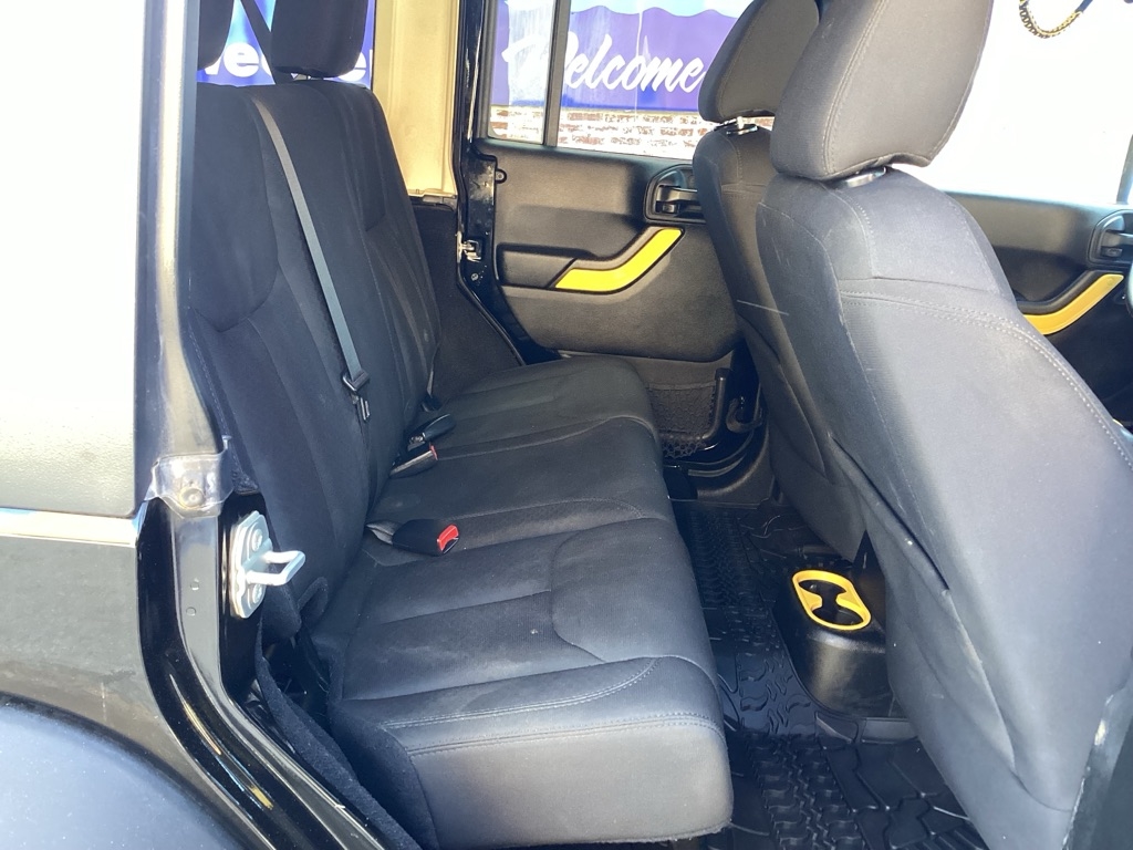 Jeep Wrangler Unlimited Sport 4WD 2016 Jeep Wrangler Unlimited Sport 4WD 2016