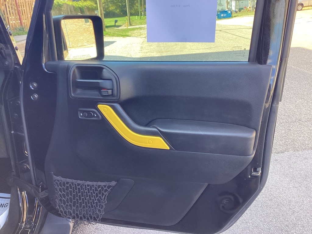 Jeep Wrangler Unlimited Sport 4WD 2016 Jeep Wrangler Unlimited Sport 4WD 2016