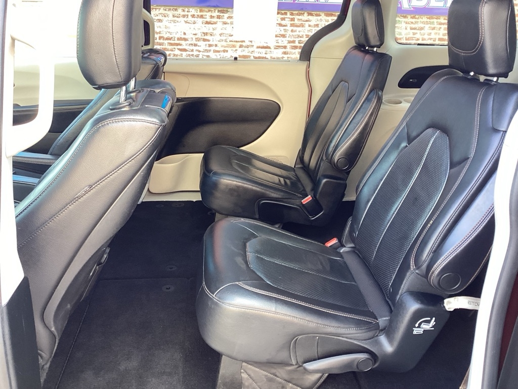 Chrysler Pacifica Touring-L Plus 2018 Chrysler Pacifica Touring-L Plus 2018