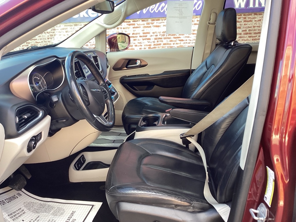 Chrysler Pacifica Touring-L Plus 2018 Chrysler Pacifica Touring-L Plus 2018