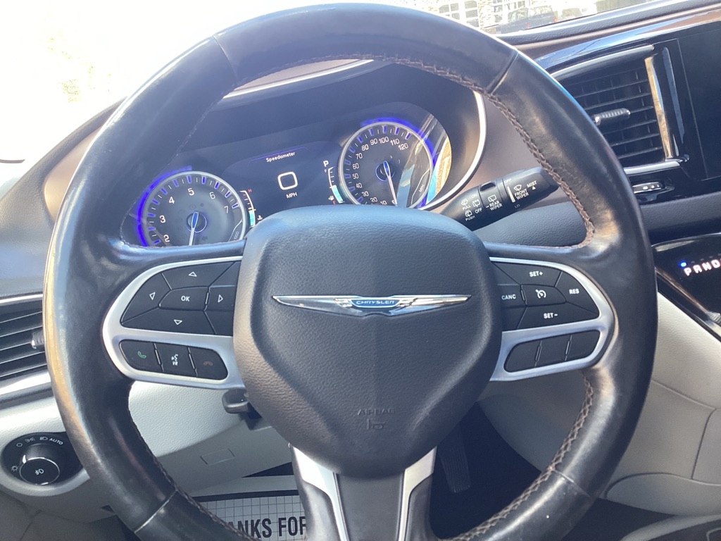 Chrysler Pacifica Touring-L Plus 2018 Chrysler Pacifica Touring-L Plus 2018