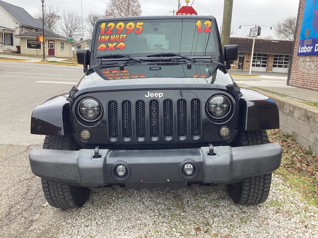 2012 Jeep Wrangler Sahara's photo