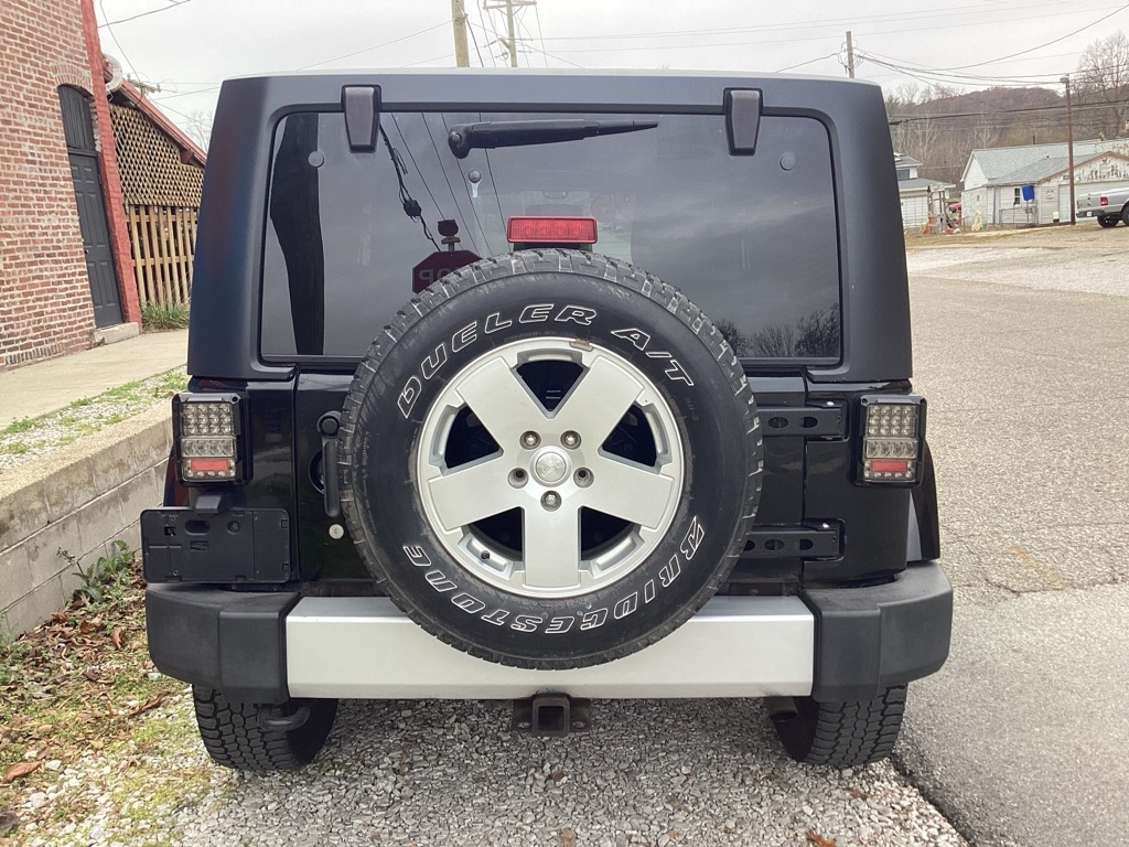 Jeep Wrangler Sahara 4WD 2012