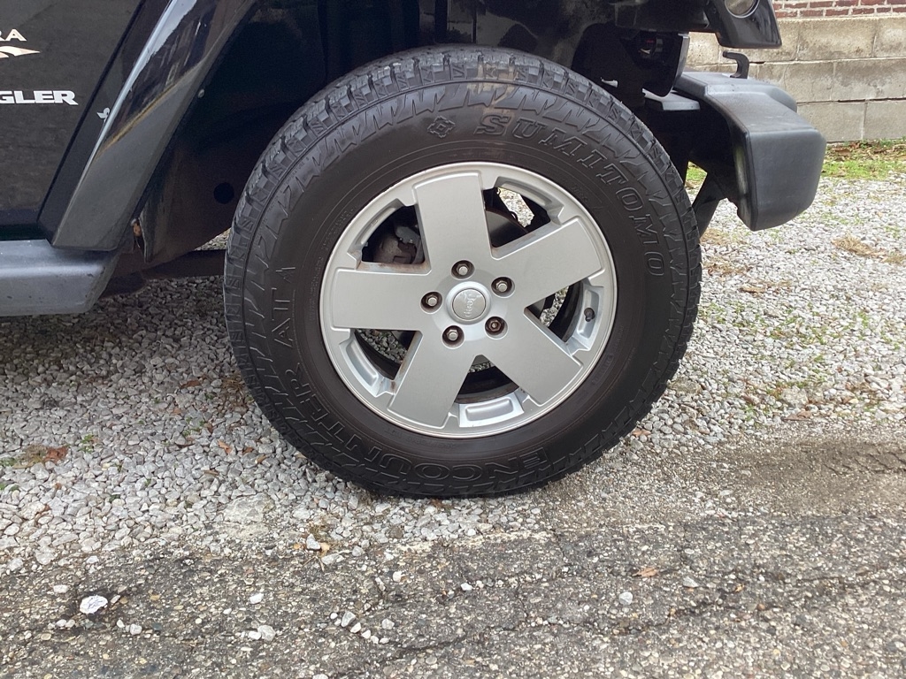 Jeep Wrangler Sahara 4WD 2012