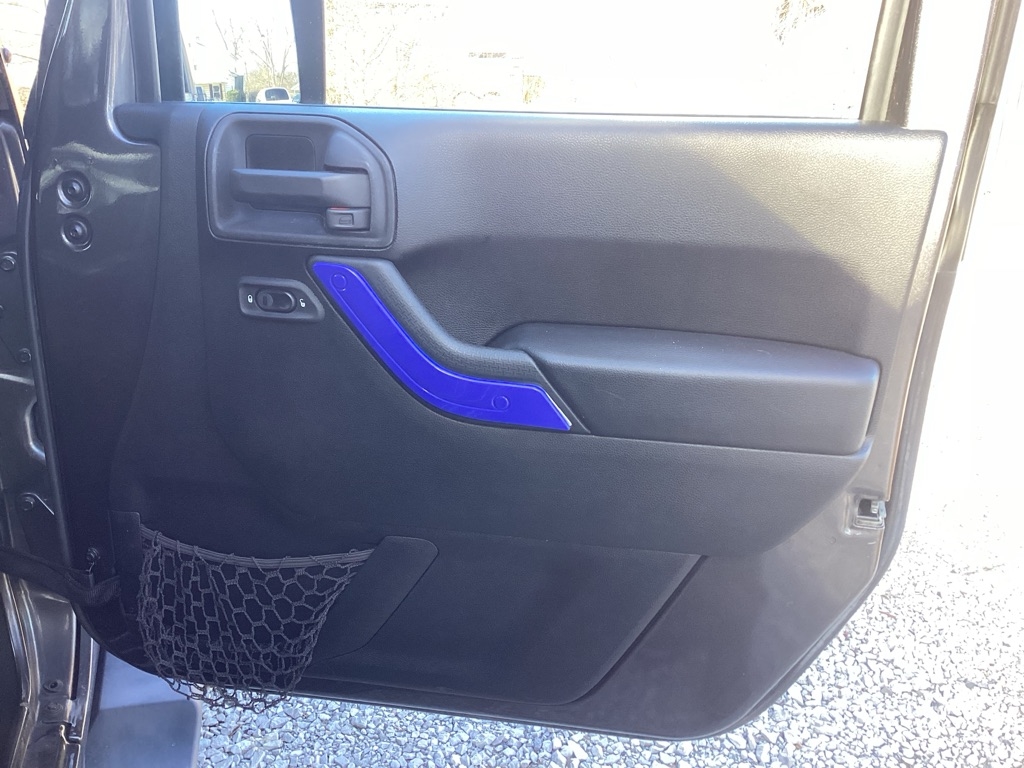 Jeep Wrangler Unlimited Sahara 4WD 2014