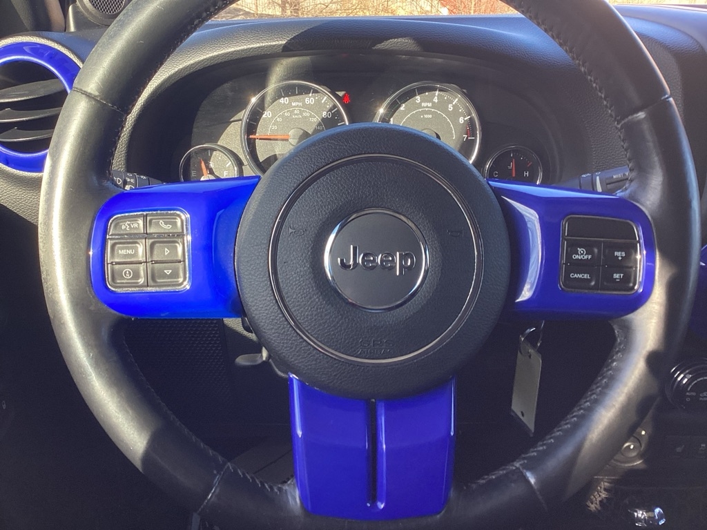 Jeep Wrangler Unlimited Sahara 4WD 2014