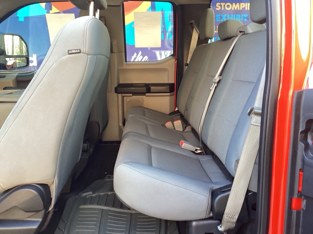 Ford F-350 SD XL SuperCab 4WD 2018