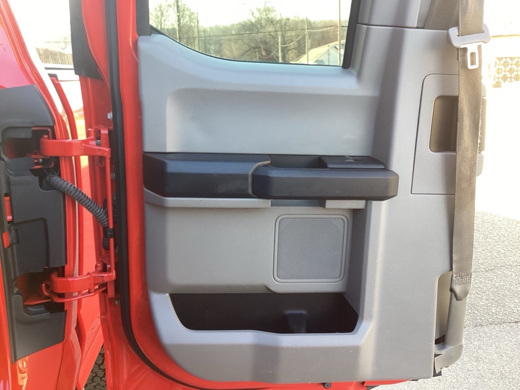 Ford F-350 SD XL SuperCab 4WD 2018