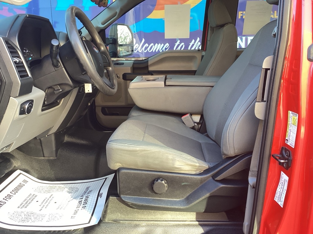 Ford F-350 SD XL SuperCab 4WD 2018